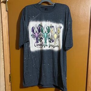 Gildan Dark Gray Crawfish Season Tee